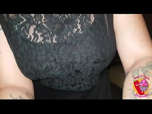 ❤️ La germanastra cachonda li fa una mamada i espanyola ️ Vídeo porno a nosaltres ️❤