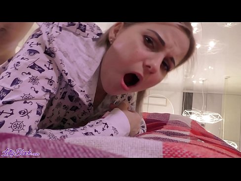 ❤️ La mare sexy s'empassa i el sexe pregistyle - semen de prop ️ Vídeo porno a nosaltres ️❤